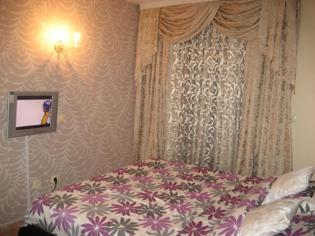 Guest House Maja Novi Sad Extérieur photo